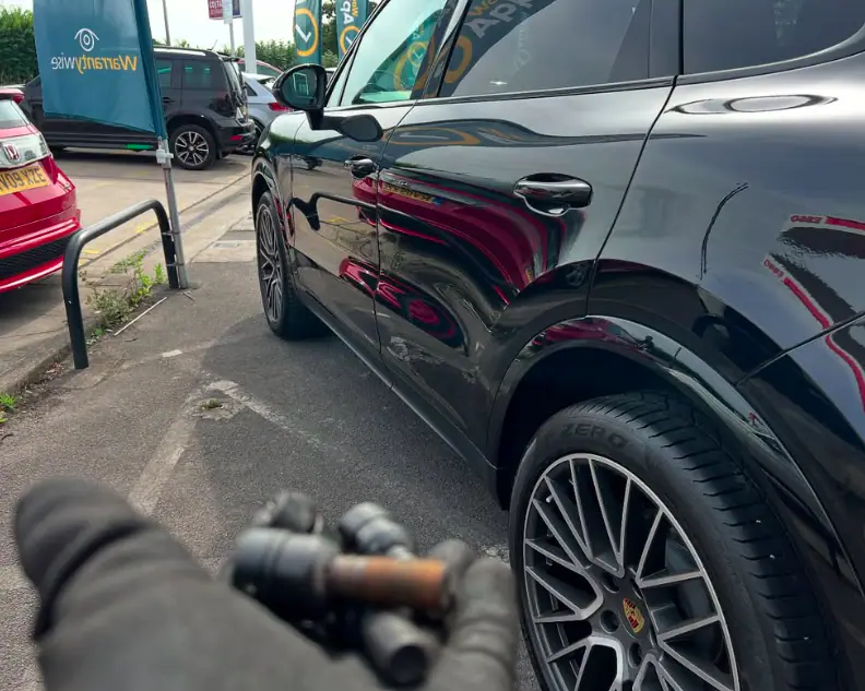 Emergency mobile lock nut removal for roadside assistance